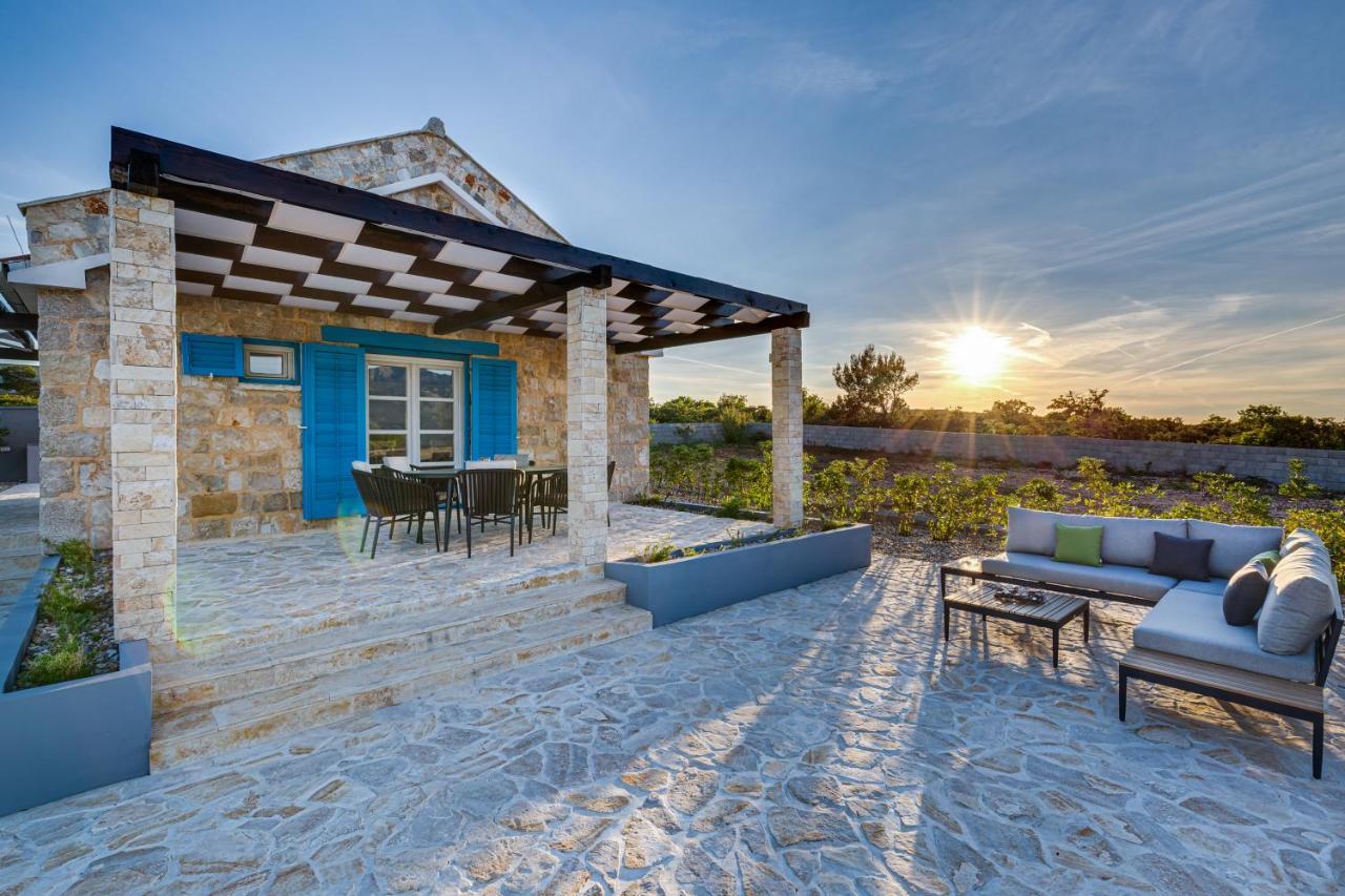 Stonehouse Milan Villa Ražanac Екстериор снимка
